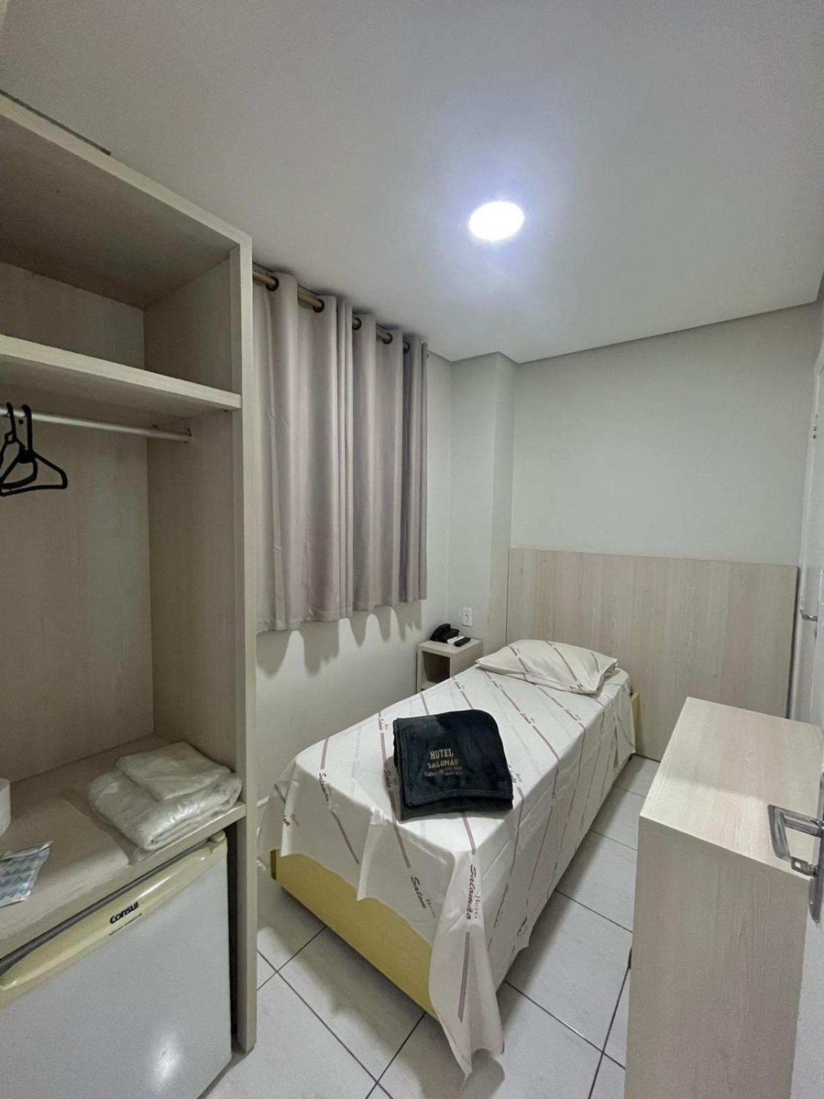 Hotel Salomao - Proximo A 25 De Marco, Bom Retiro, Bras E Rua Santa Efigenia, A 2 Minutos Do Mirante Sampa Sky E Pista De Skate Anhangabau เซาเปาโล ภายนอก รูปภาพ