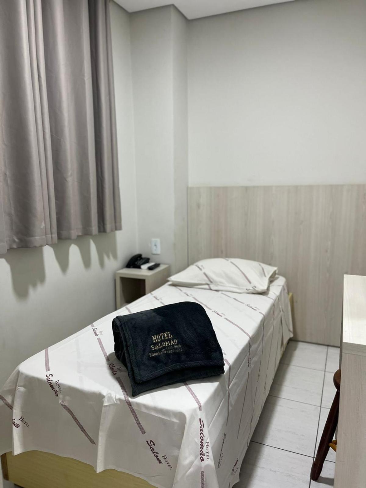 Hotel Salomao - Proximo A 25 De Marco, Bom Retiro, Bras E Rua Santa Efigenia, A 2 Minutos Do Mirante Sampa Sky E Pista De Skate Anhangabau เซาเปาโล ภายนอก รูปภาพ