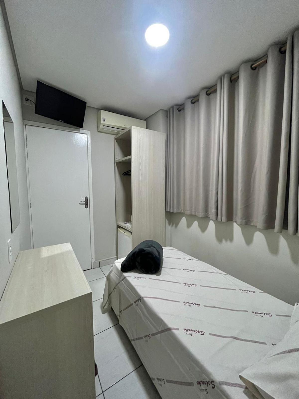 Hotel Salomao - Proximo A 25 De Marco, Bom Retiro, Bras E Rua Santa Efigenia, A 2 Minutos Do Mirante Sampa Sky E Pista De Skate Anhangabau เซาเปาโล ภายนอก รูปภาพ