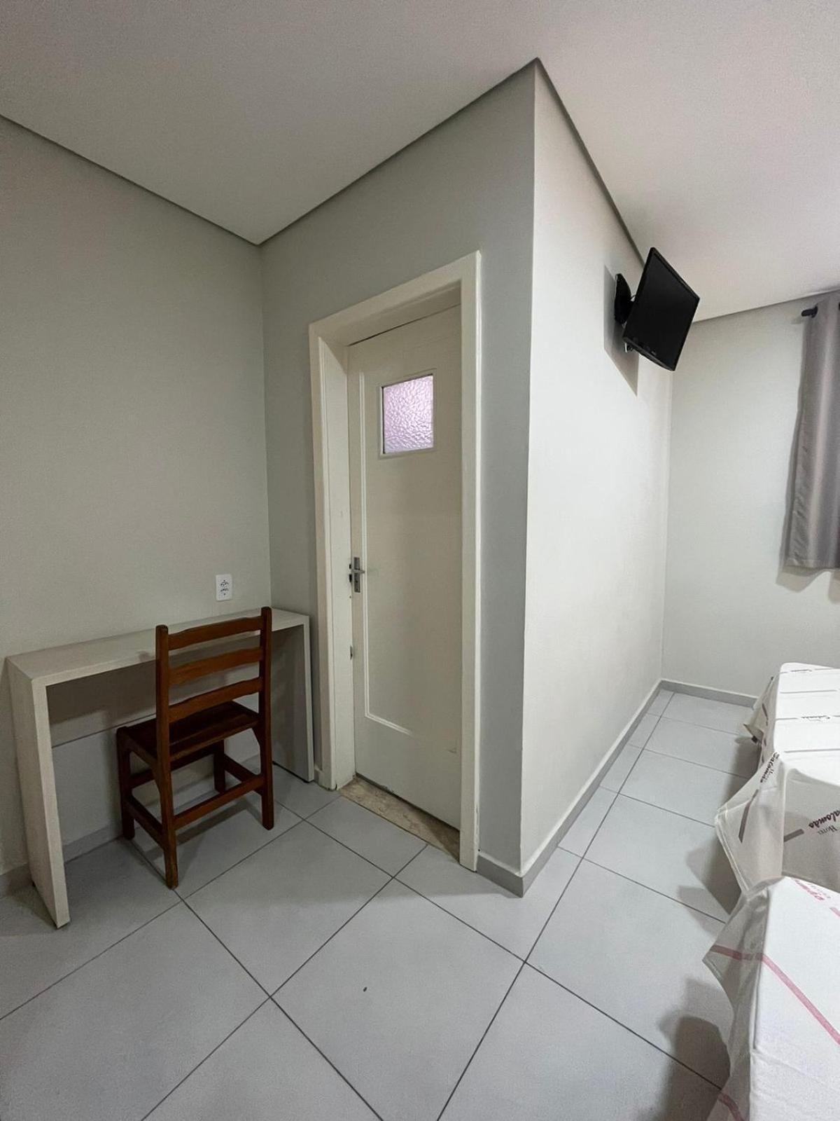 Hotel Salomao - Proximo A 25 De Marco, Bom Retiro, Bras E Rua Santa Efigenia, A 2 Minutos Do Mirante Sampa Sky E Pista De Skate Anhangabau เซาเปาโล ภายนอก รูปภาพ