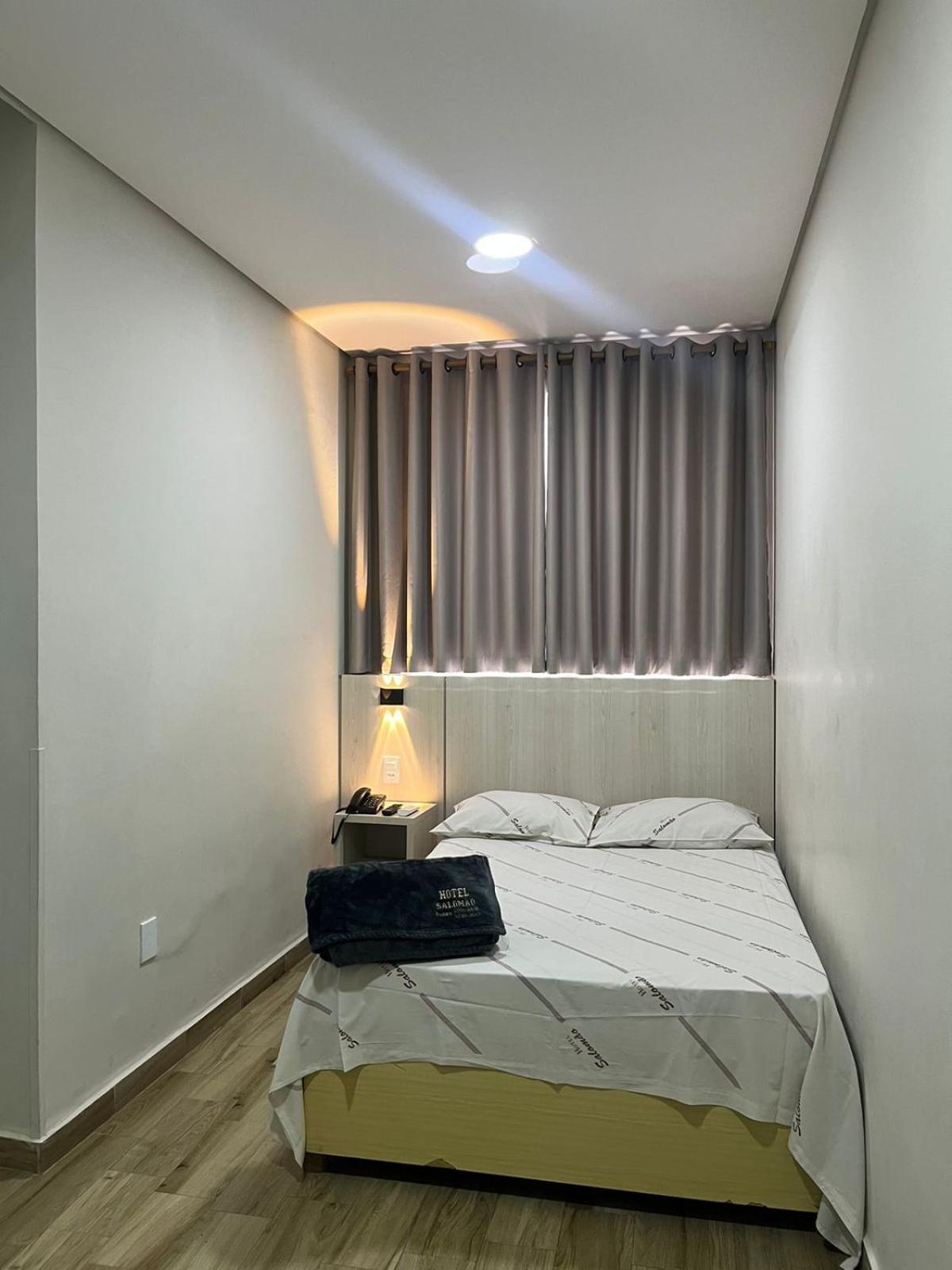 Hotel Salomao - Proximo A 25 De Marco, Bom Retiro, Bras E Rua Santa Efigenia, A 2 Minutos Do Mirante Sampa Sky E Pista De Skate Anhangabau เซาเปาโล ภายนอก รูปภาพ