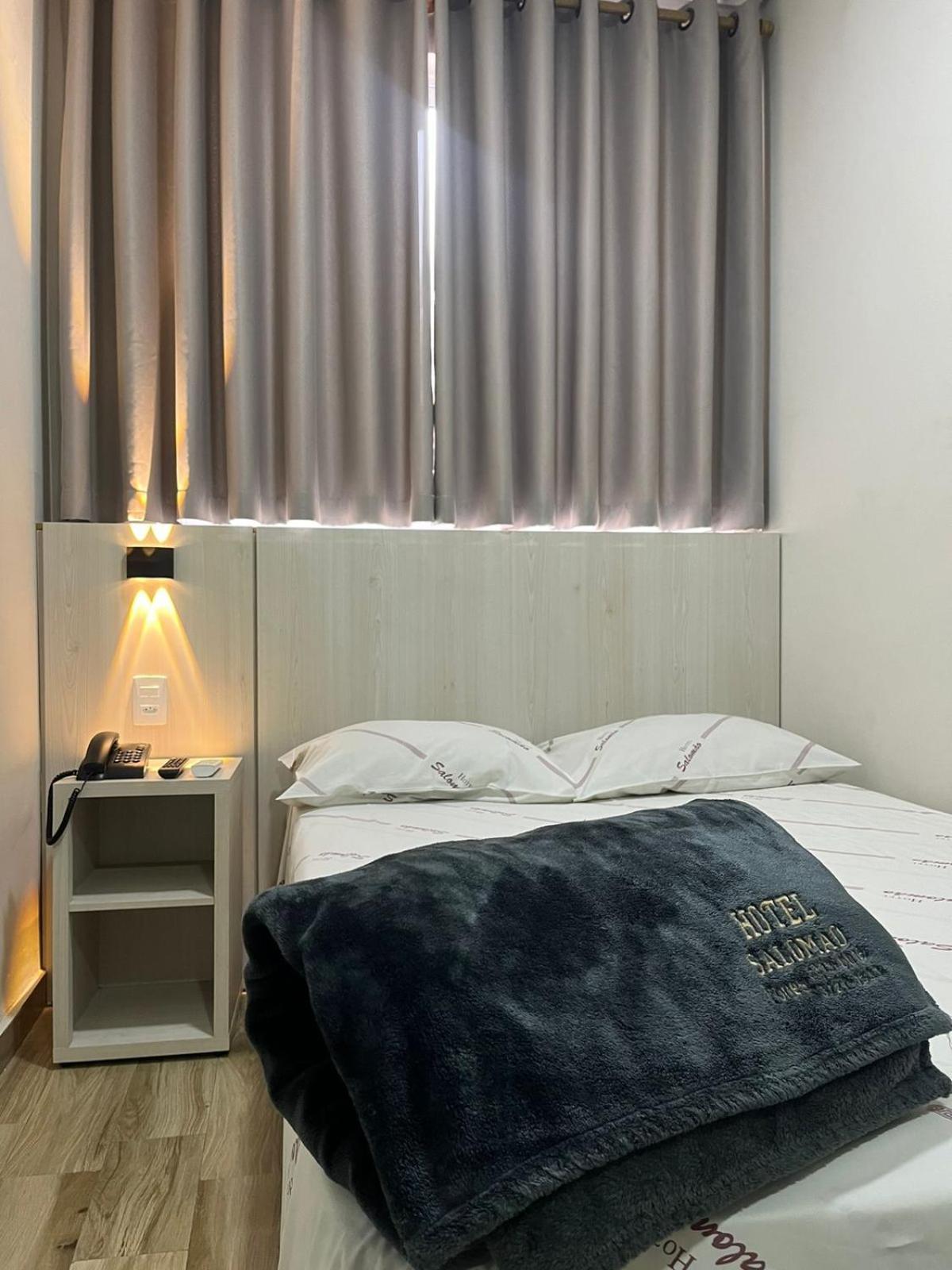 Hotel Salomao - Proximo A 25 De Marco, Bom Retiro, Bras E Rua Santa Efigenia, A 2 Minutos Do Mirante Sampa Sky E Pista De Skate Anhangabau เซาเปาโล ภายนอก รูปภาพ