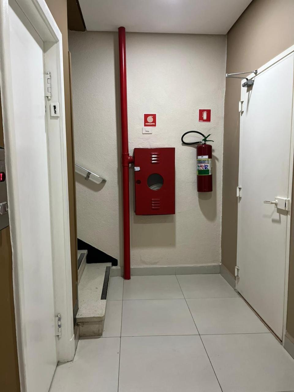 Hotel Salomao - Proximo A 25 De Marco, Bom Retiro, Bras E Rua Santa Efigenia, A 2 Minutos Do Mirante Sampa Sky E Pista De Skate Anhangabau เซาเปาโล ภายนอก รูปภาพ